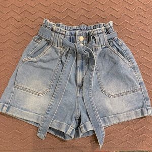 High-waisted paper-bag tie denim shorts
